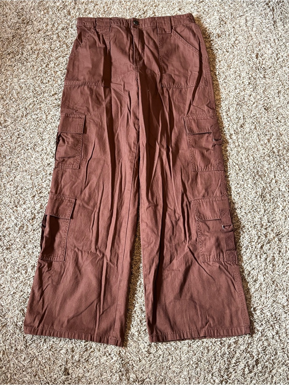 Women's Wide Leg Cargo Pants in Brown